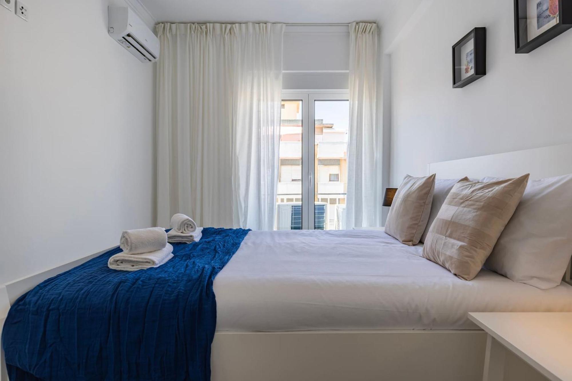 Urban Elegance Apartment Алмада Экстерьер фото